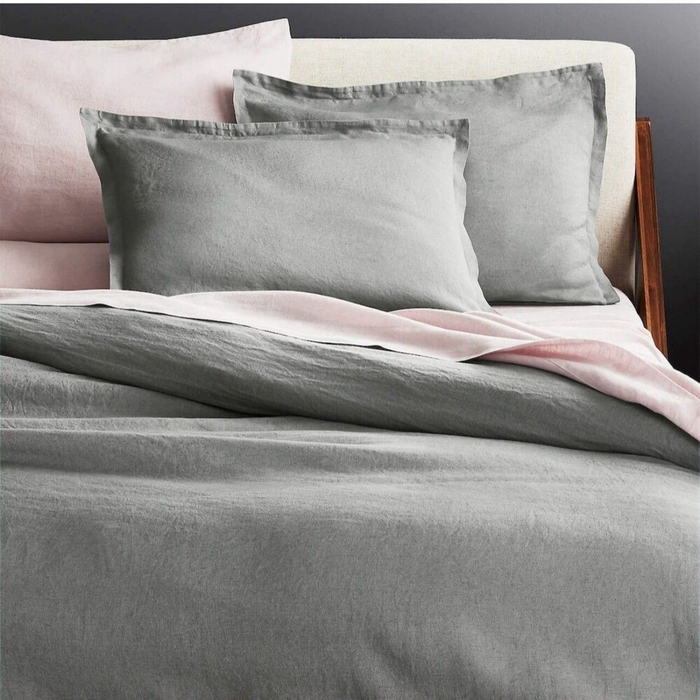 CB2 100% Linen Duvet Cover Gray "Cement" Full / Queen Hidden Button Close Ties